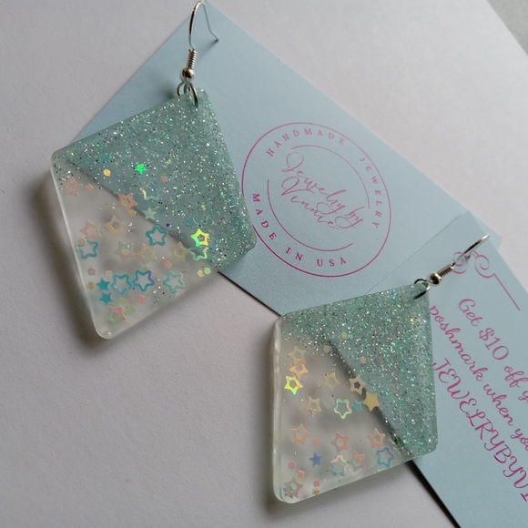 Hand Crafted Glittering Green and Clear Earrings - Picture 2 of 6